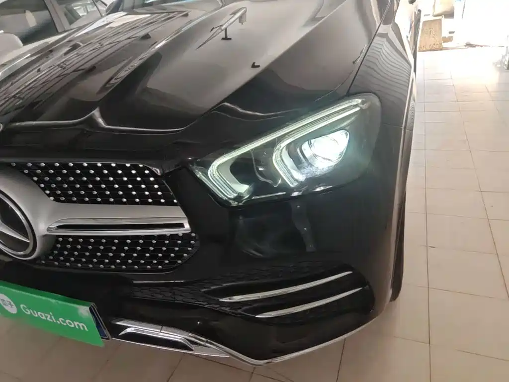 Mercedes-Benz GLE (Import) — миниатюра 24