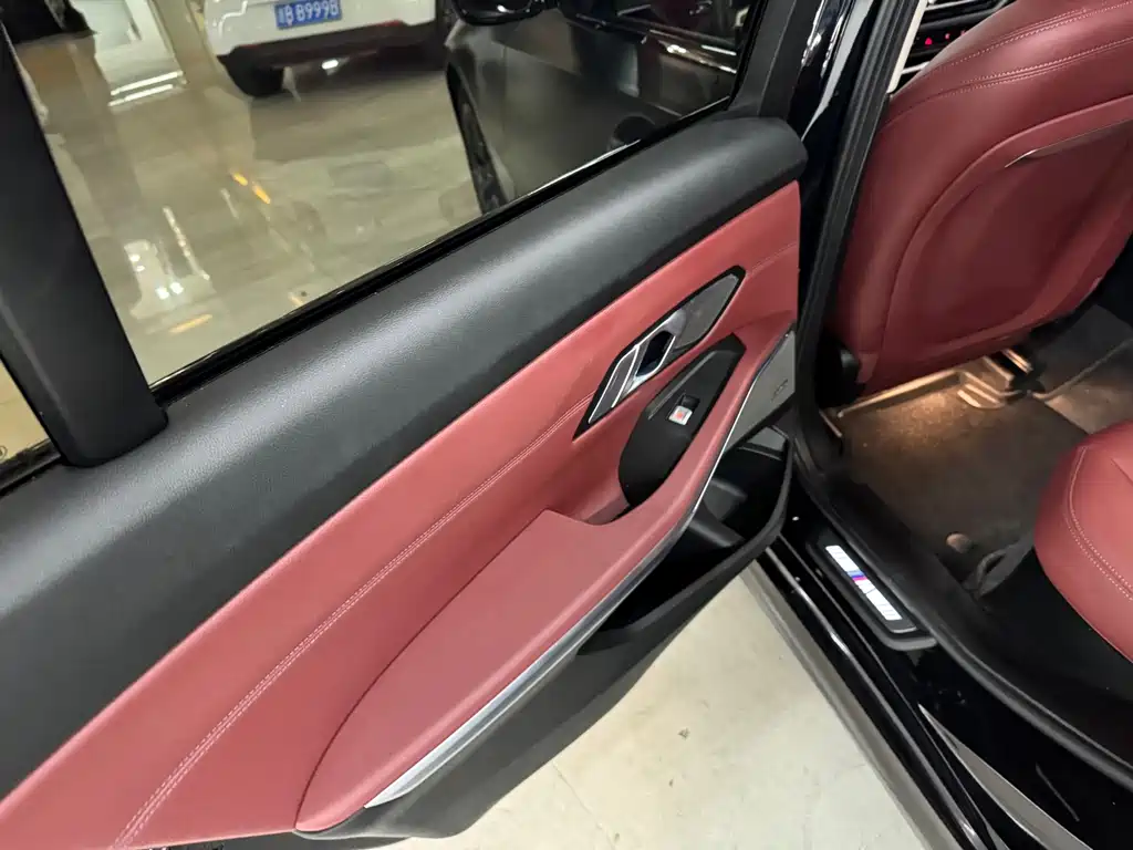 BMW 3 Series — миниатюра 11
