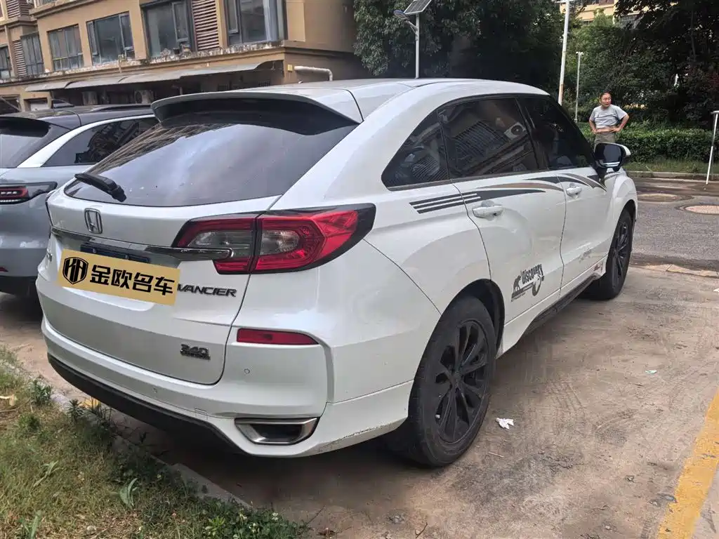 Honda Avancier 2017 240TURBO Premium