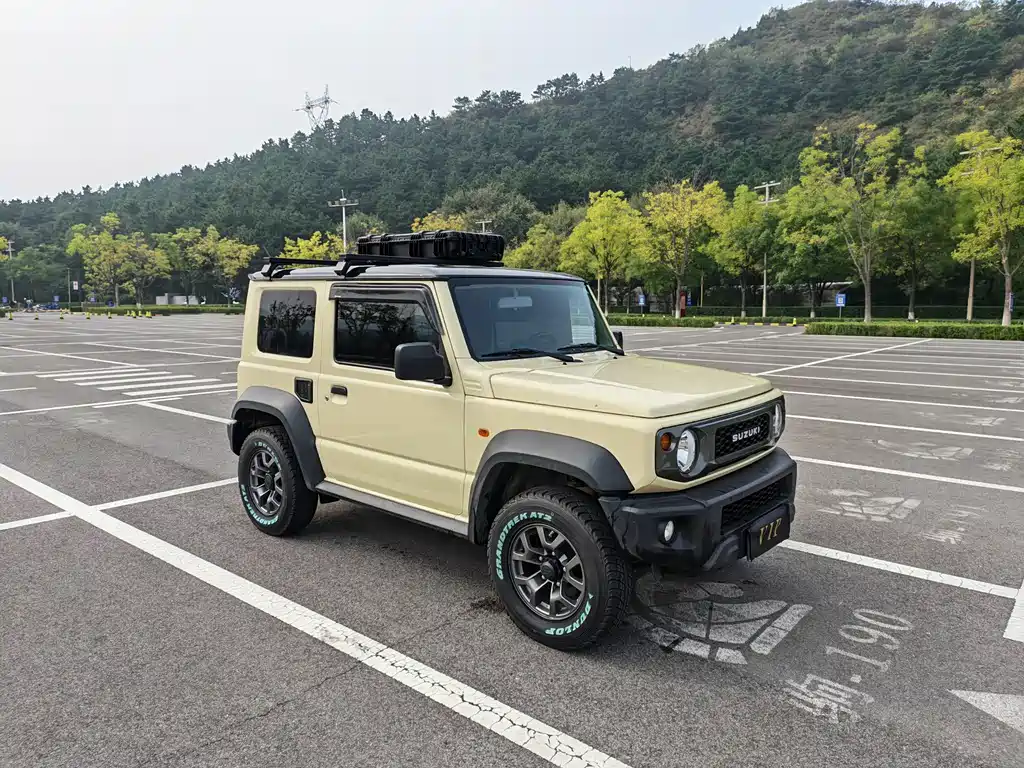 Suzuki Jimny — миниатюра 2