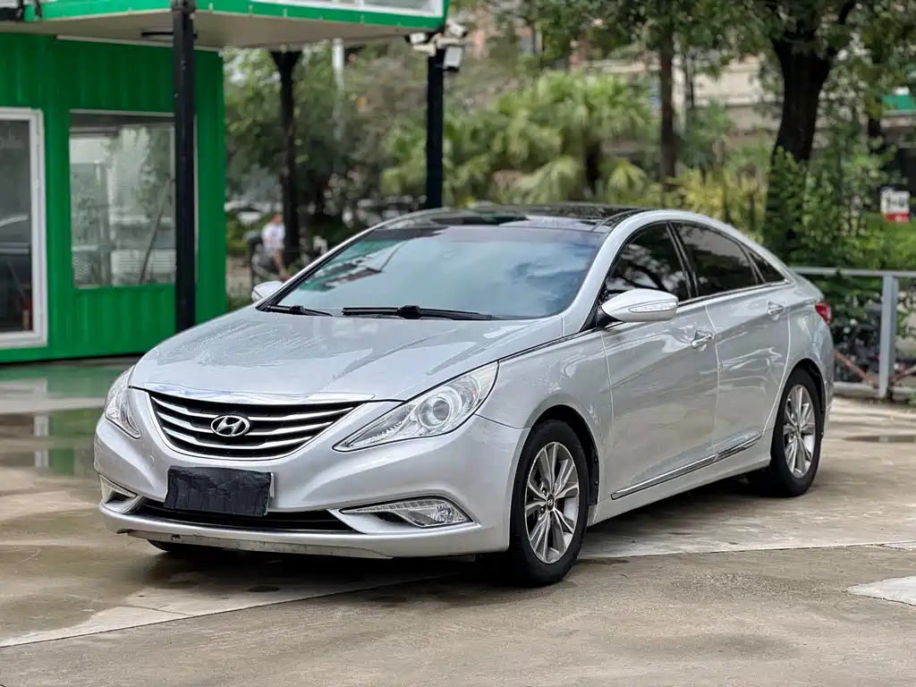 Hyundai Sonata 2015