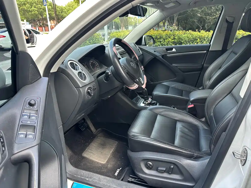 Volkswagen Tiguan — миниатюра 9