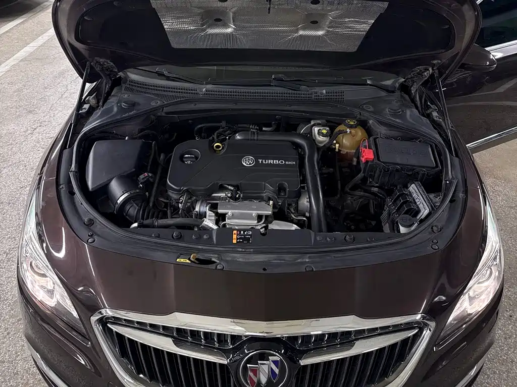Buick LaCrosse — миниатюра 15