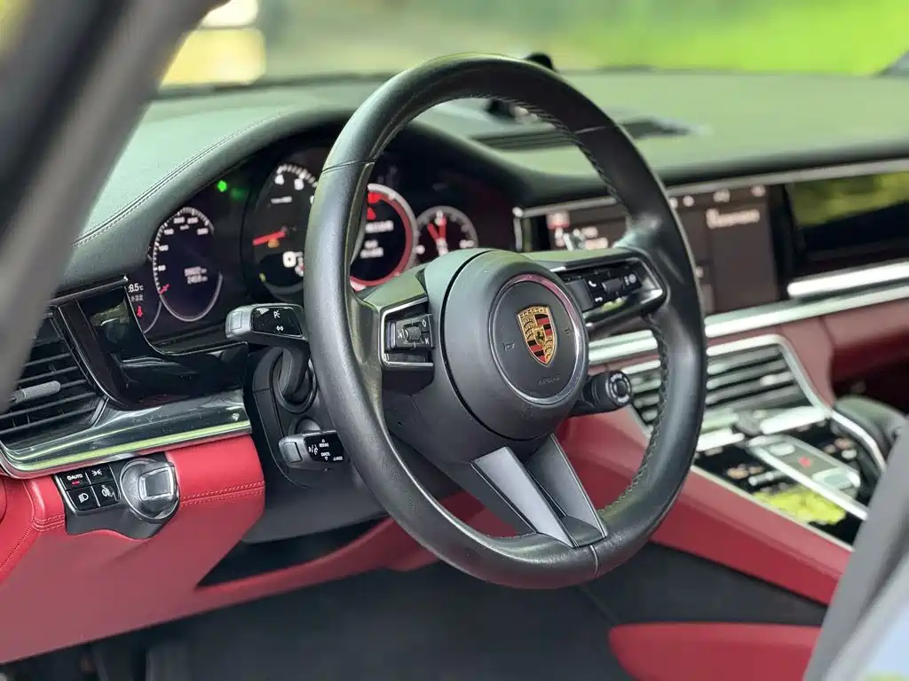 Porsche Panamera — миниатюра 12