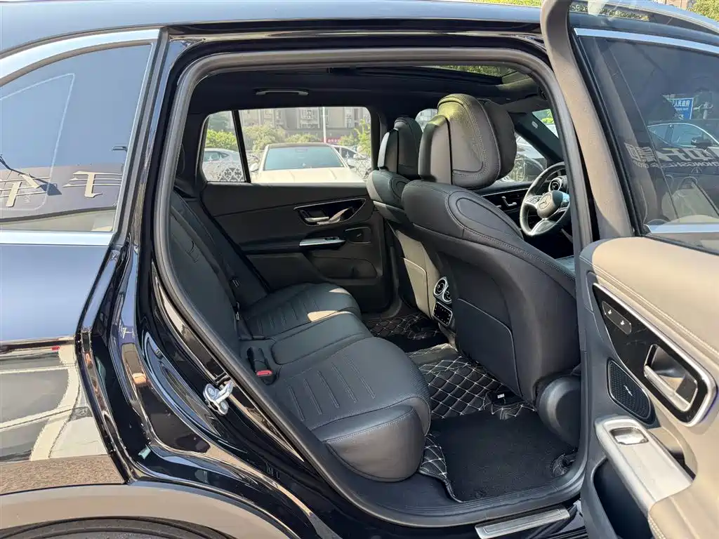 Mercedes-Benz GLC — миниатюра 8