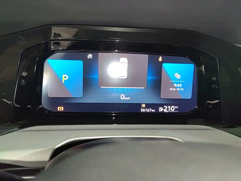 Volkswagen Golf — миниатюра 12