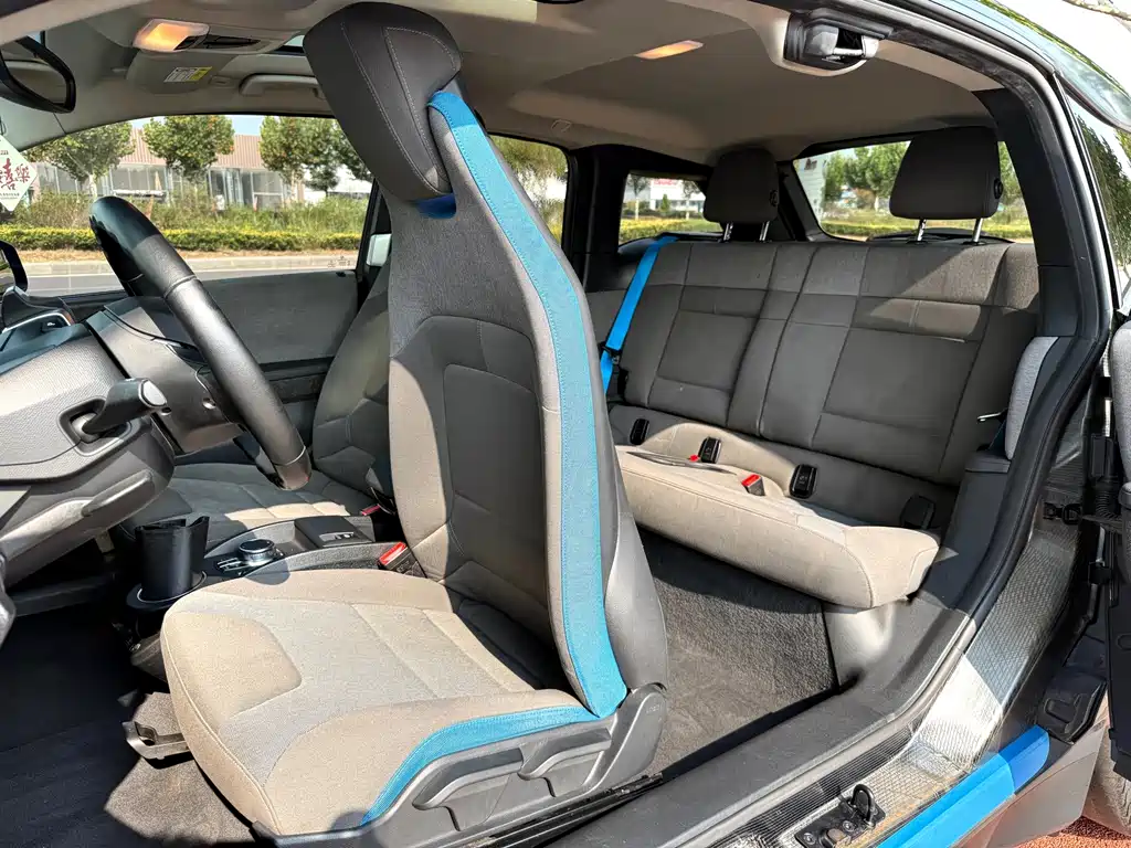 BMW i3 (Import) — миниатюра 8