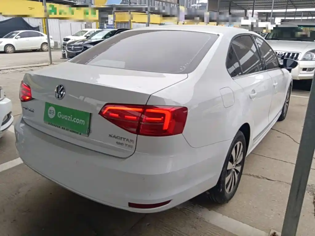 Volkswagen Sagitar — миниатюра 7
