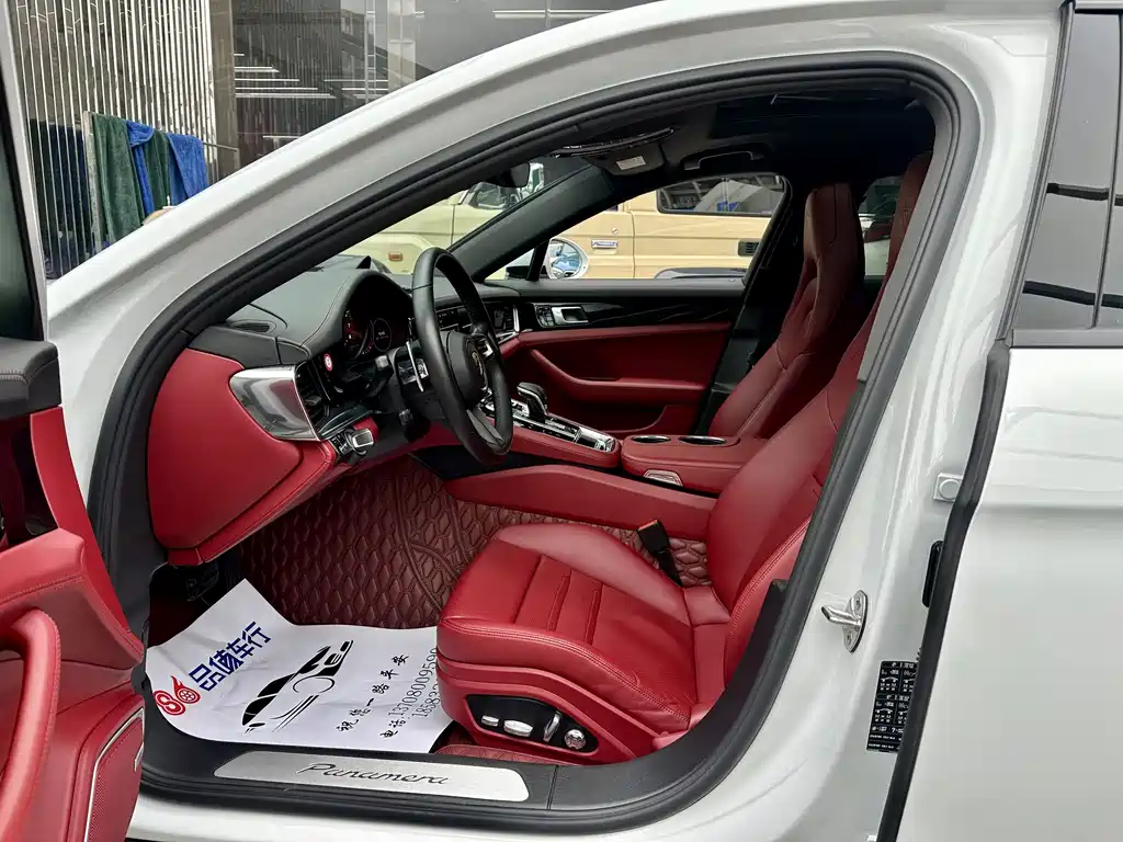 Porsche Panamera — миниатюра 11