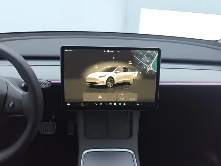 Tesla Model Y — миниатюра 13
