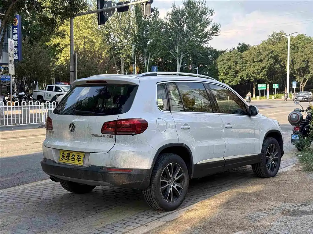 Volkswagen Tiguan — миниатюра 4