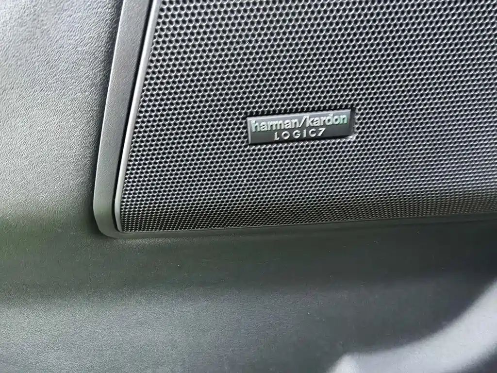 Land Rover Sport — миниатюра 11
