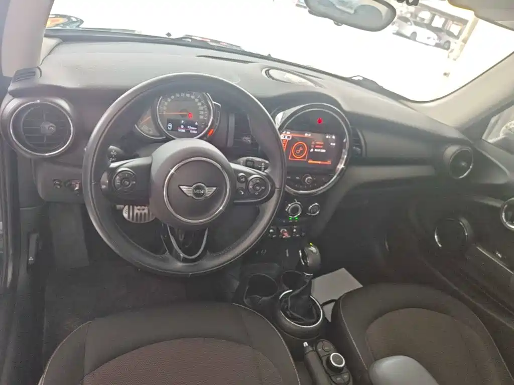 MINI Mini — миниатюра 10