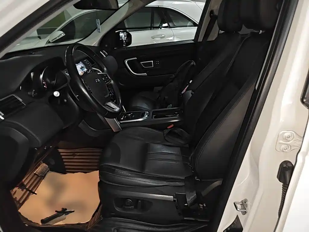 Land Rover Discovery Sport — миниатюра 15