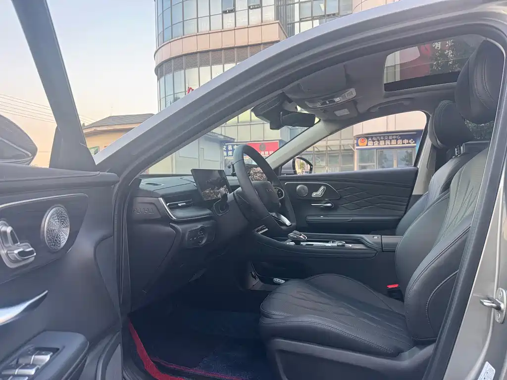 Chery Arrizo 8 PRO — миниатюра 10