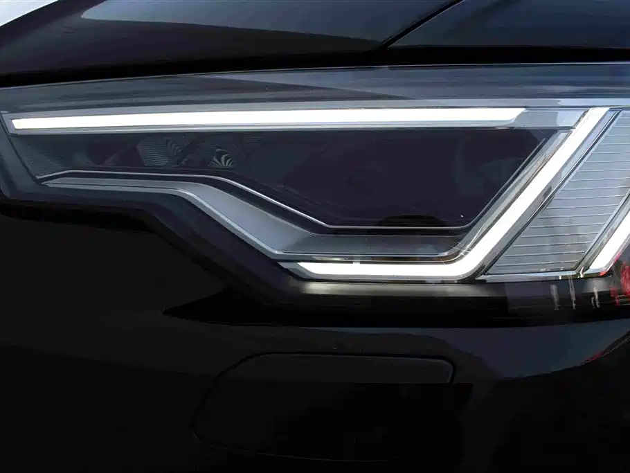 Audi A6L — миниатюра 14