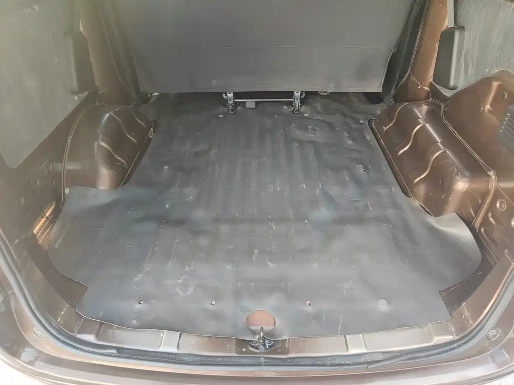 Wuling Hongguang — миниатюра 10