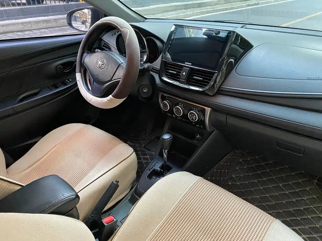 Toyota Vios FS — миниатюра 15