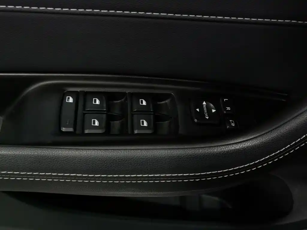 Zhonghua V7 — миниатюра 9