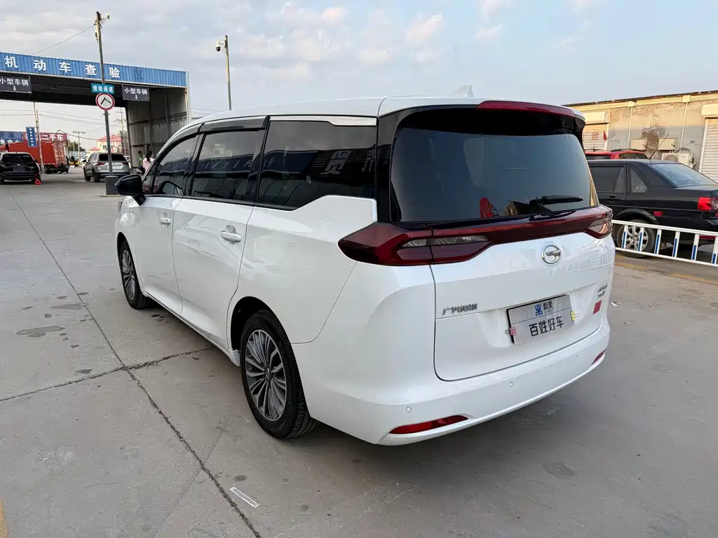 GAC Motor Trumpchi M6 — миниатюра 4