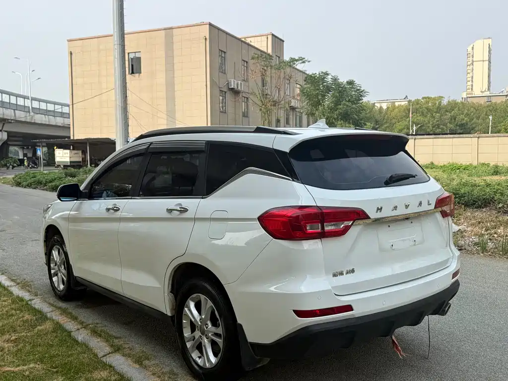 Haval M6 — миниатюра 5