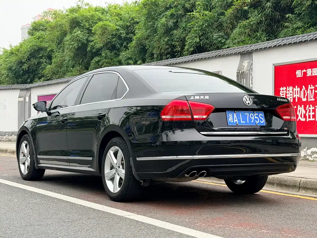 Volkswagen Passat — миниатюра 4