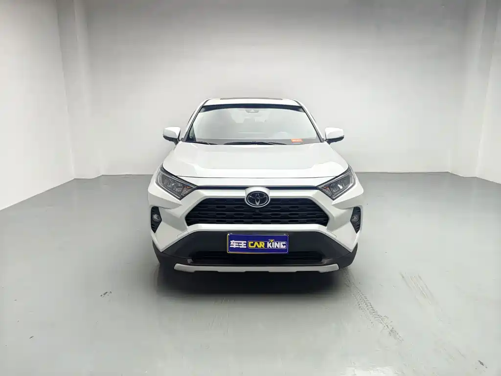 Toyota RAV4 — миниатюра 2