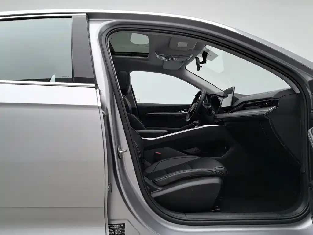 Geely Xingrui — миниатюра 23