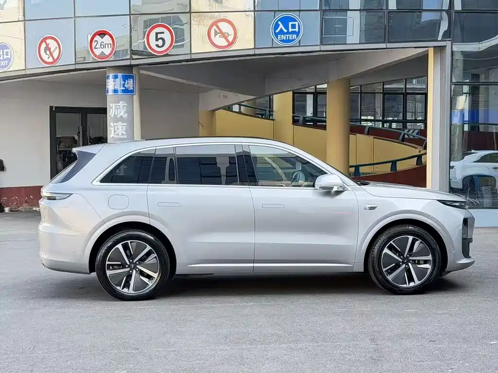Li Auto Li L6 — миниатюра 7