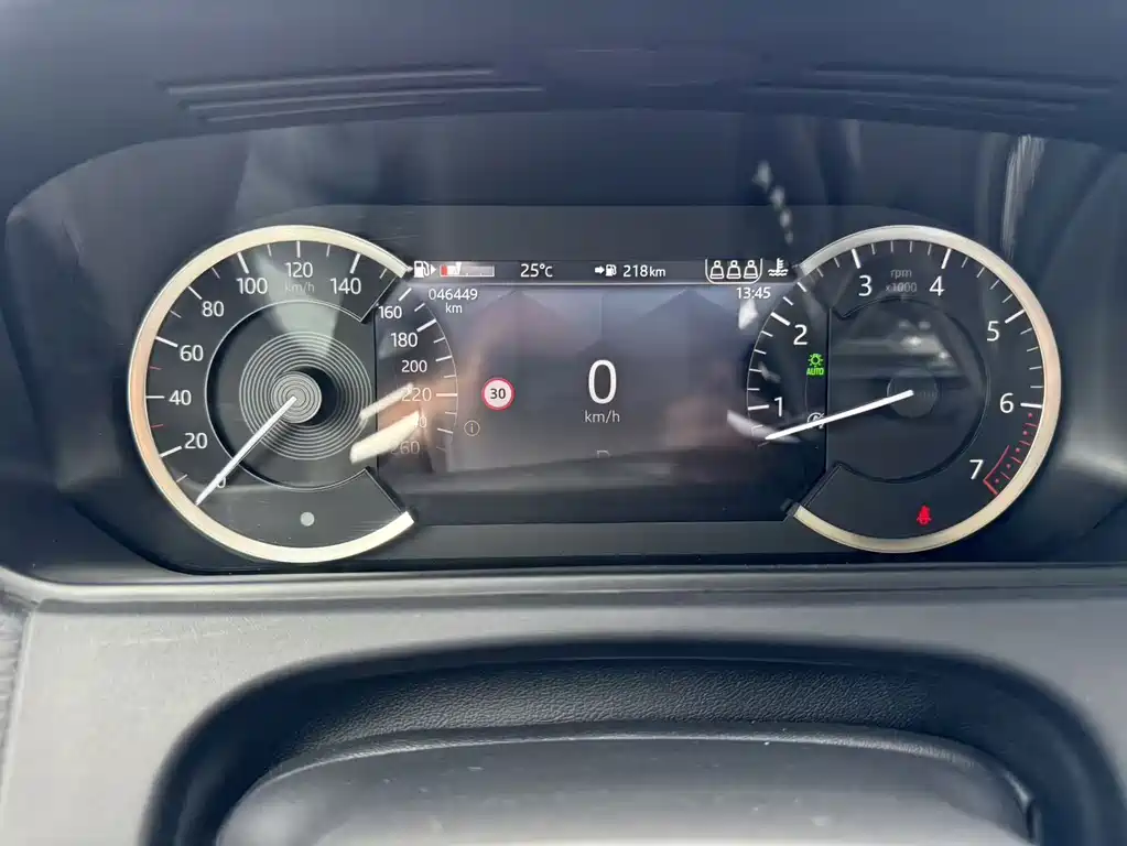 Land Rover Velar — миниатюра 4