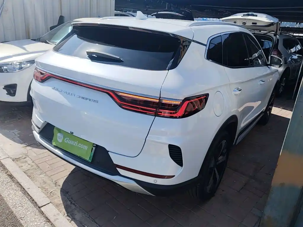 BYD PLUS New Energy — миниатюра 7