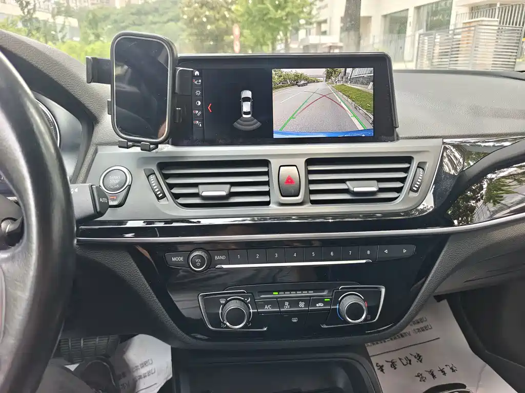 BMW 1 Series — миниатюра 9