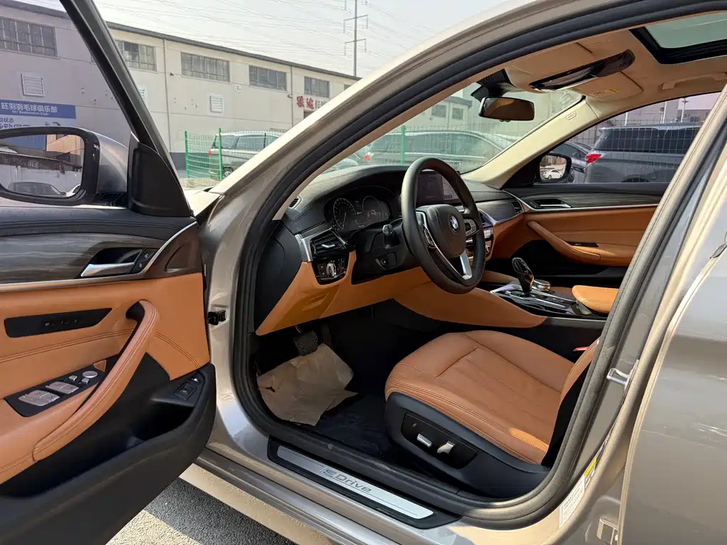 BMW 5 SERIES NEW ENERGY