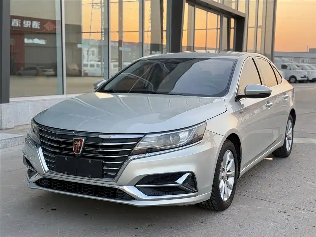 Roewe i6 New Energy 2019