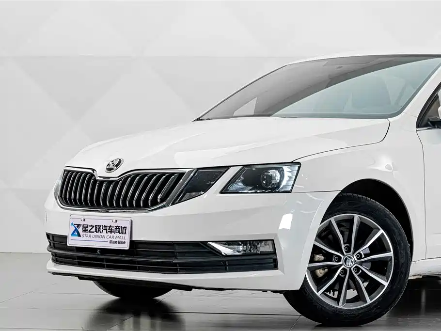 Skoda Octavia — миниатюра 3