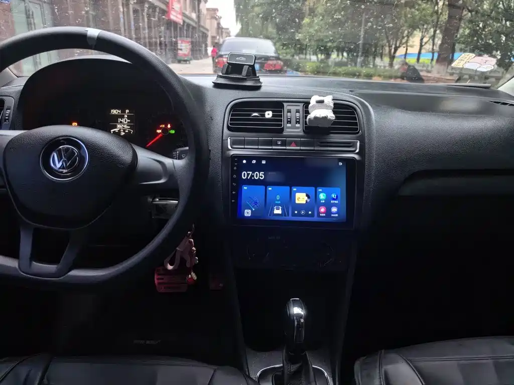 Volkswagen Polo — миниатюра 13