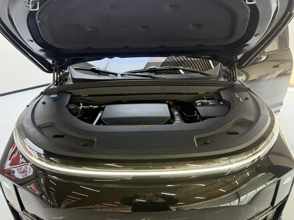 Li Auto Li L7 — миниатюра 9