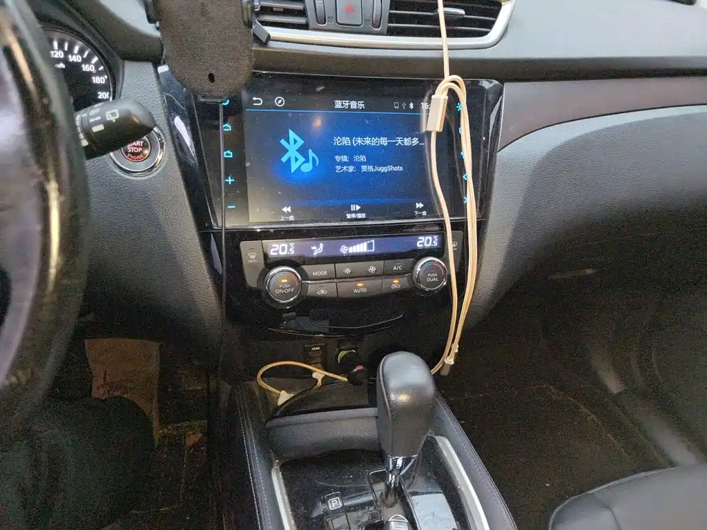 Nissan X-Trail — миниатюра 14
