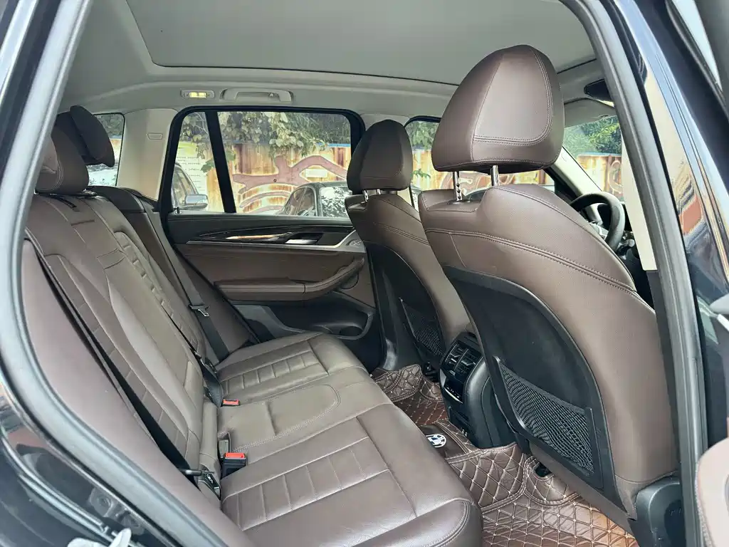 BMW X3 — миниатюра 6