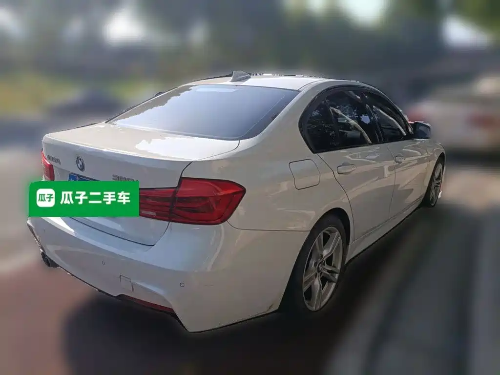 BMW 3 Series — миниатюра 4