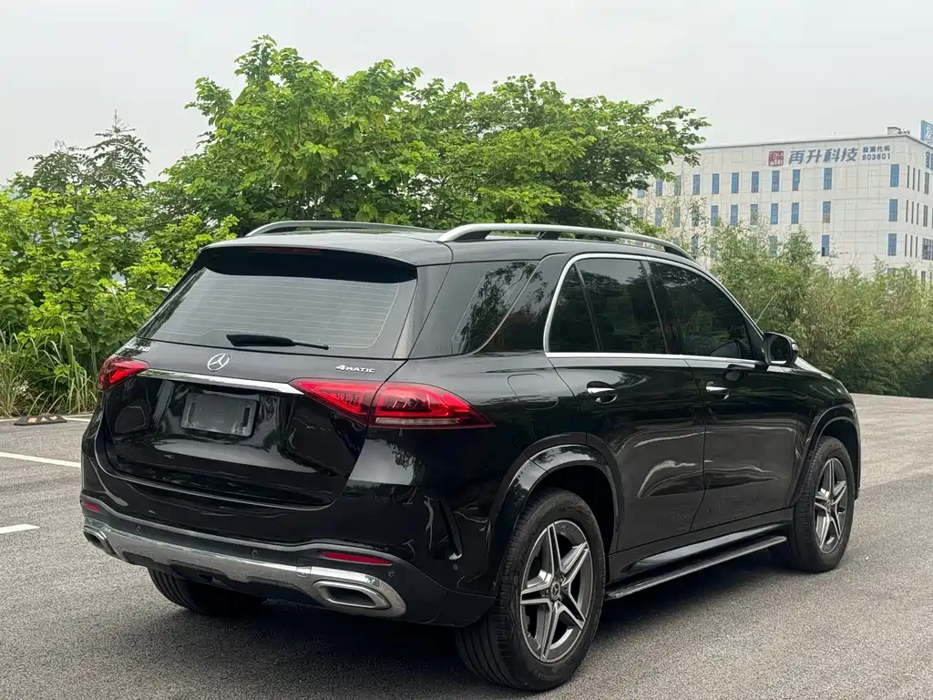 Mercedes-Benz GLE (Import) — миниатюра 3