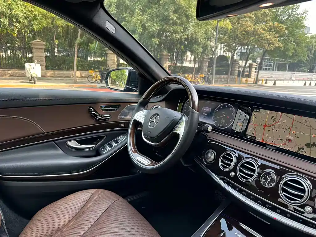 Mercedes-Benz S-Class — миниатюра 12