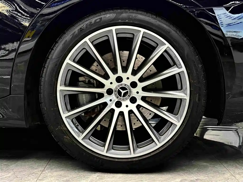 Mercedes-Benz S-Class — миниатюра 5