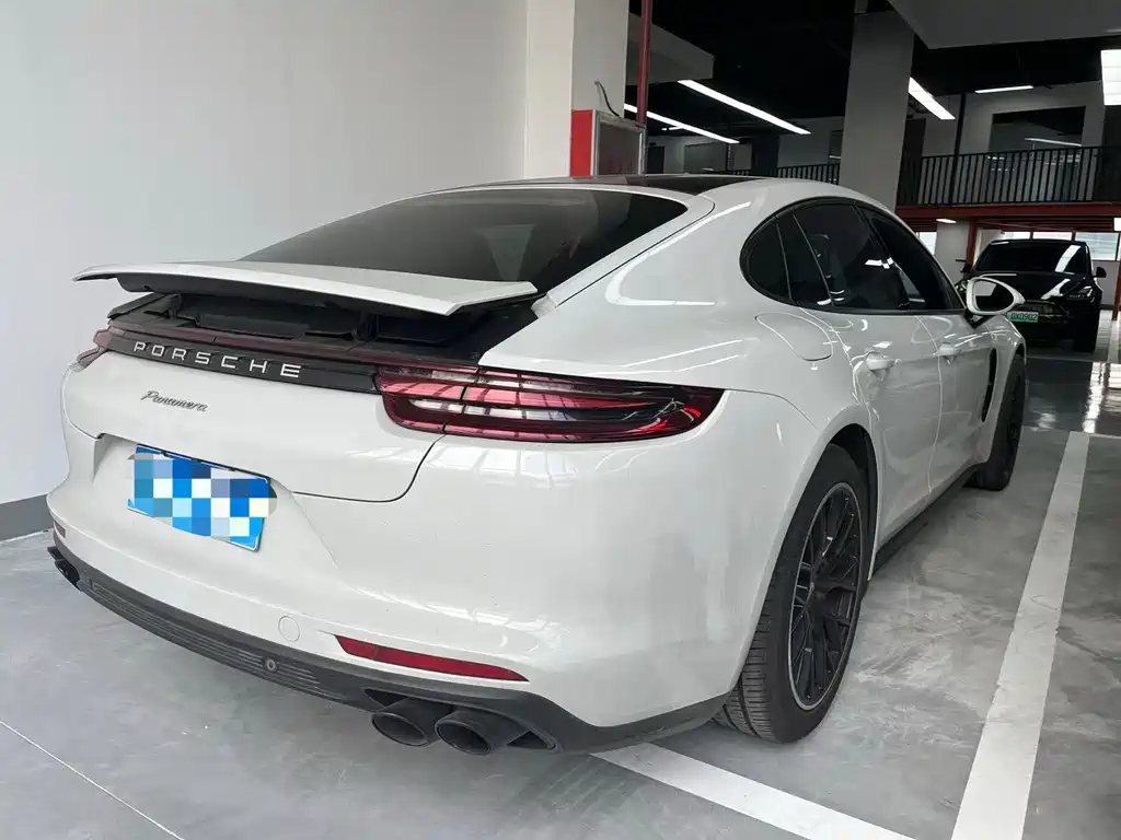 Porsche Panamera — миниатюра 14