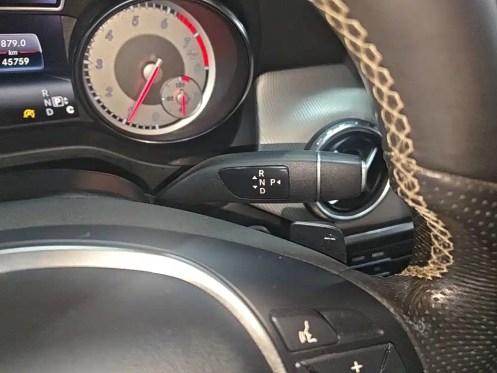 Mercedes-Benz GLA — миниатюра 14