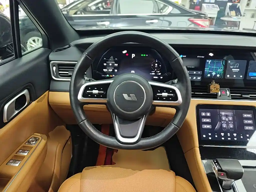 Li Auto Li ONE — миниатюра 11