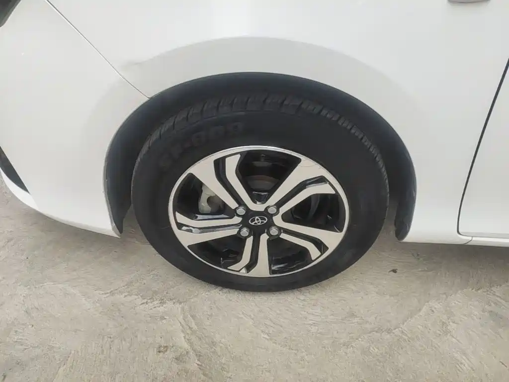 Toyota Yaris L — миниатюра 23