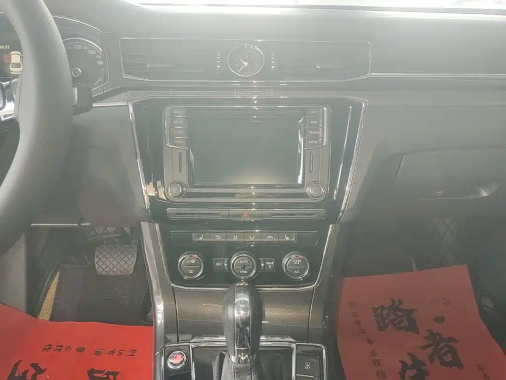 Volkswagen Passat — миниатюра 13