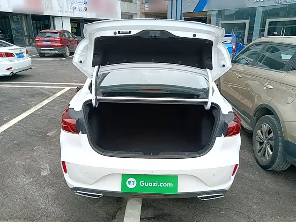 Changan Eado — миниатюра 19