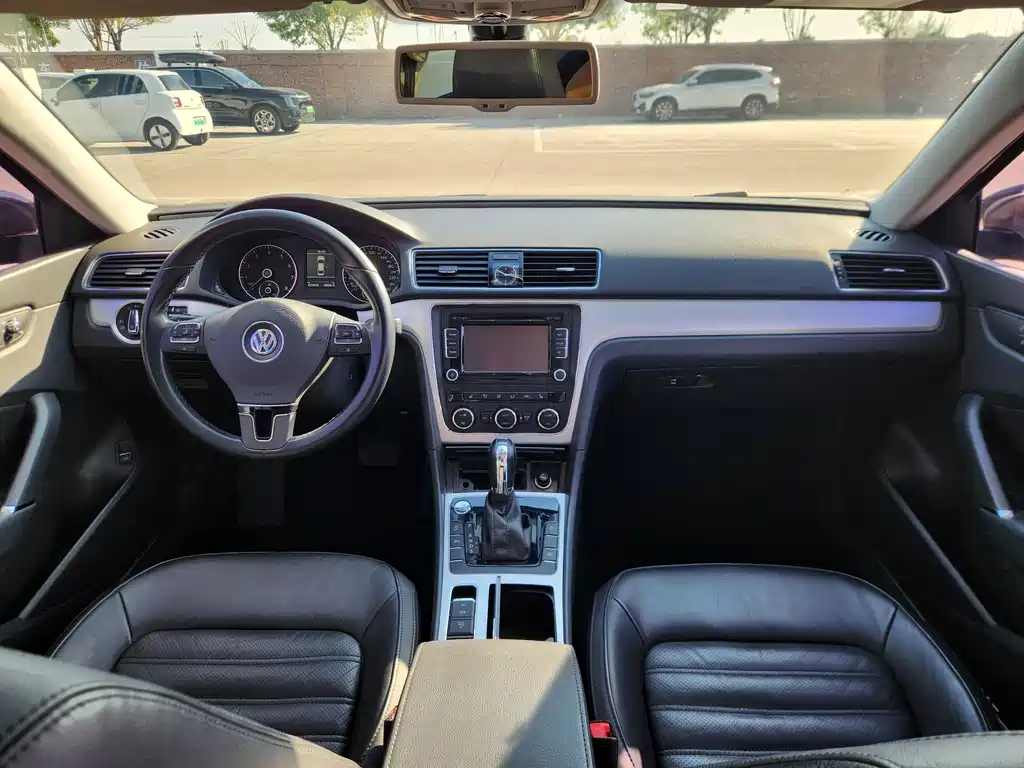 Volkswagen Passat — миниатюра 8